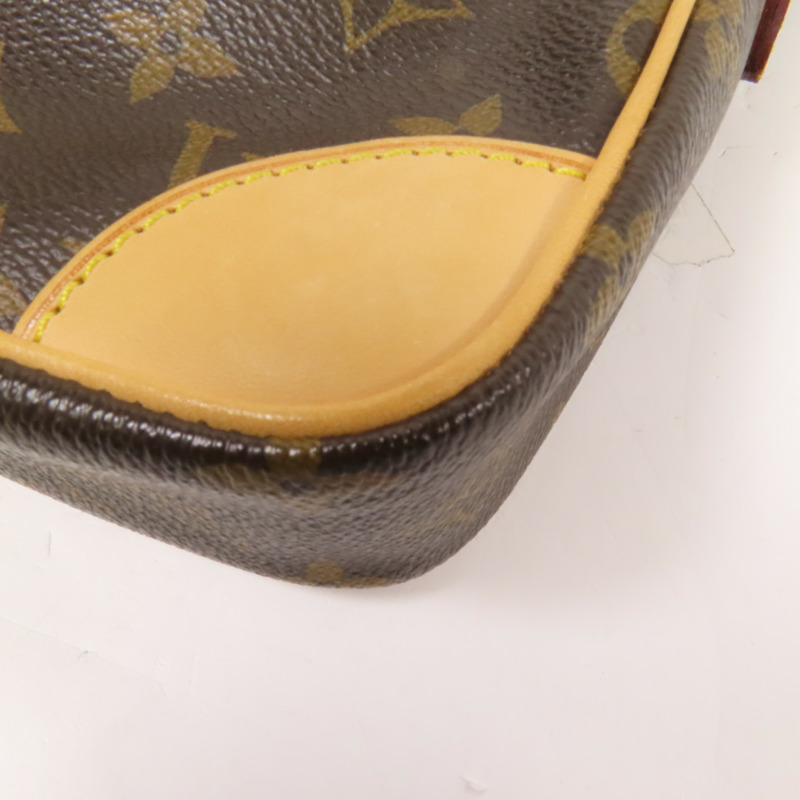 LOUIS VUITTON Monogram Danube金扣肩背袋-14