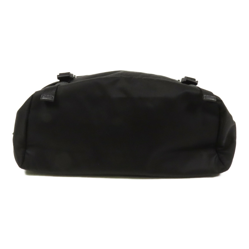 PRADA 尼龍Re-Nylon銀扣肩背袋-3