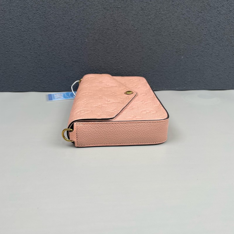 LV路易威登 粉色全皮壓花三合一鏈條包-2