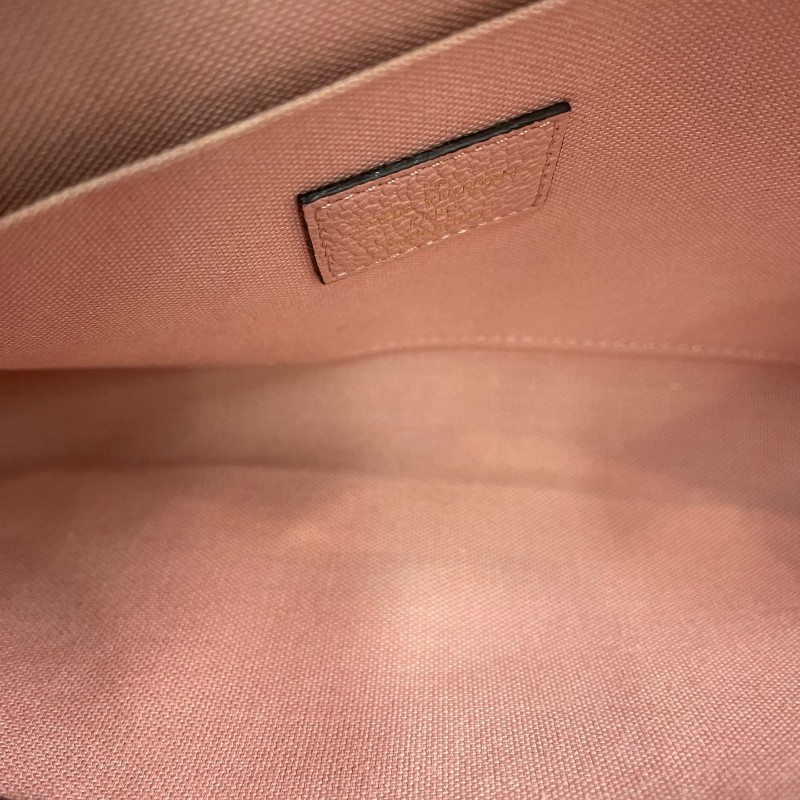 LV路易威登 粉色全皮壓花三合一鏈條包-8