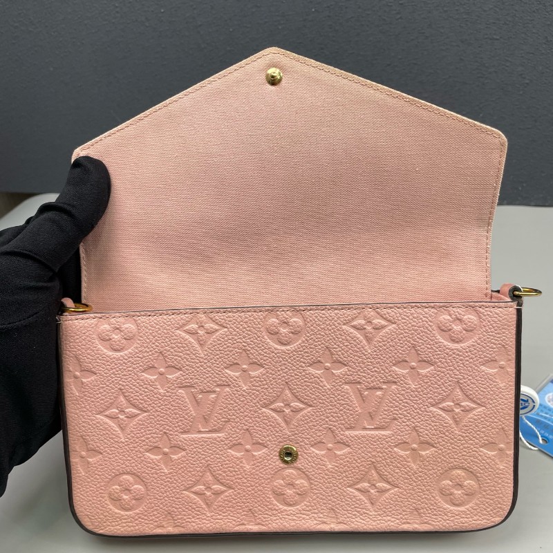 LV路易威登 粉色全皮壓花三合一鏈條包-18