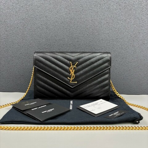 YSL 黑金魚子醬牛皮信封鏈條包