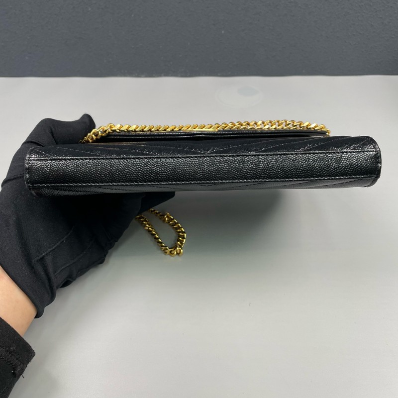YSL 黑金魚子醬牛皮信封鏈條包-12