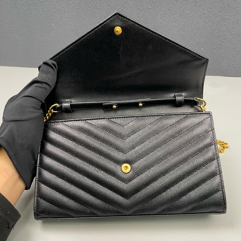YSL 黑金魚子醬牛皮信封鏈條包-17