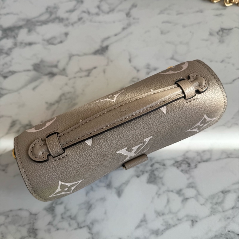 LV MM23081斑鳩灰mini橫式郵差包-2