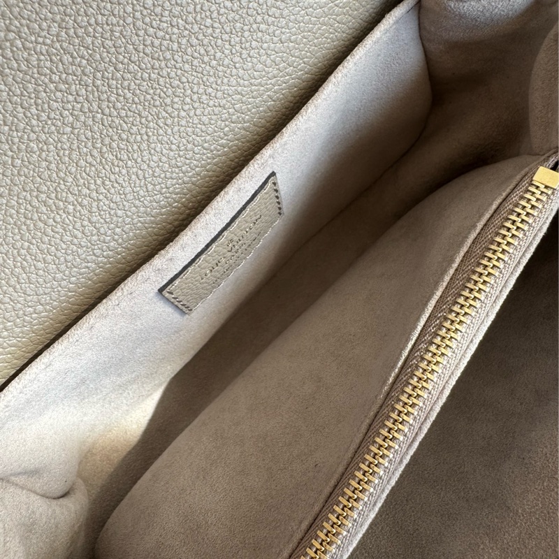 LV MM23081斑鳩灰mini橫式郵差包-25