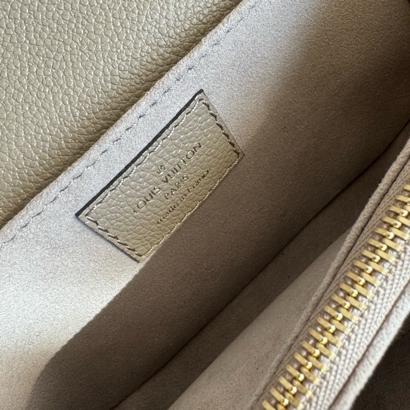 LV MM23081斑鳩灰mini橫式郵差包-26