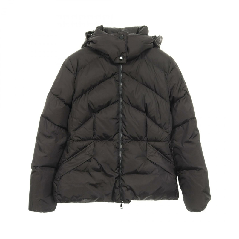 MONCLER ALOES 蘆薈羽絨服，附帽拉鍊，尼龍材質，黑色，二手女款 #1-0