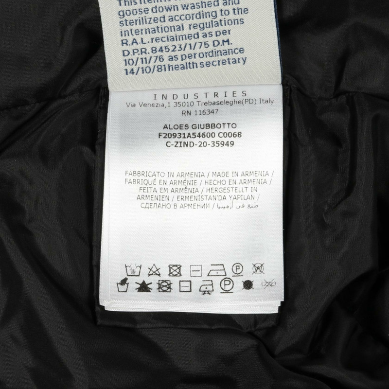 MONCLER ALOES 蘆薈羽絨服，附帽拉鍊，尼龍材質，黑色，二手女款 #1-4