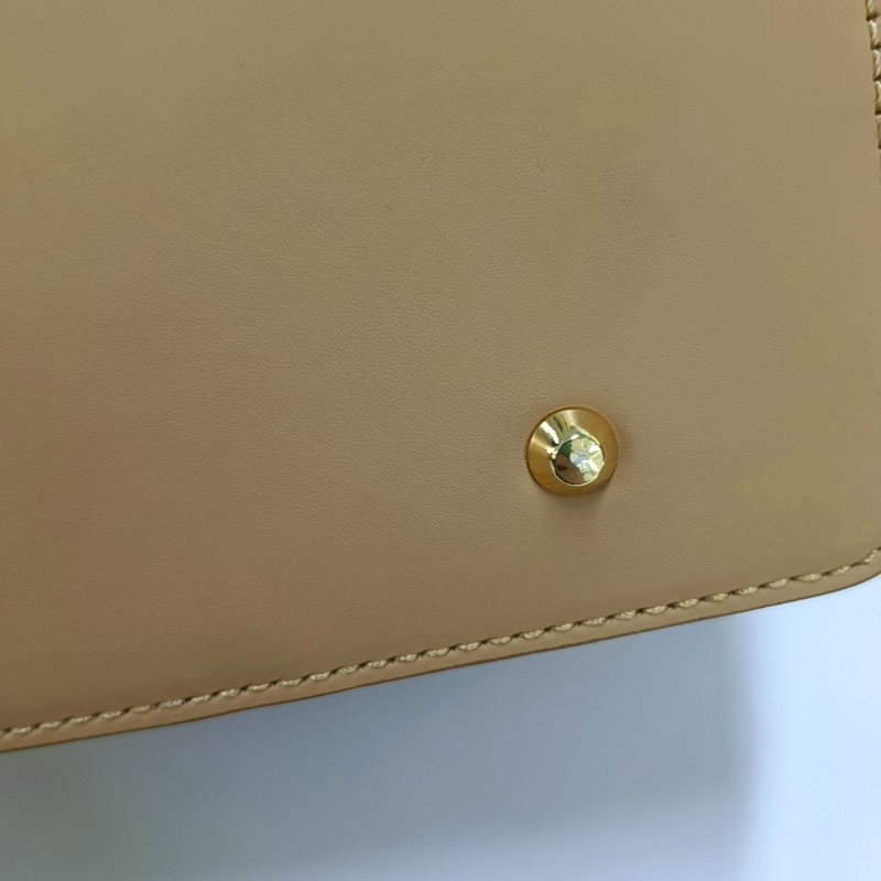 BURBERRY 棕色牛皮手提包 金色五金-8