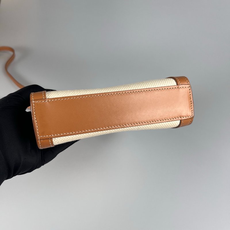 CELINE 白帆布琴譜包-4