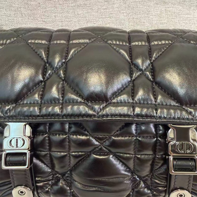 誠可議Dior 黑銀藤格紋 camp 小號郵差包 24*16*8 99新配件塵袋-1