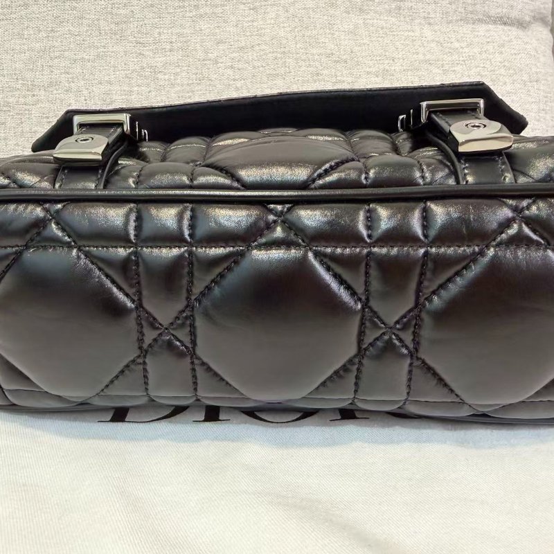 誠可議Dior 黑銀藤格紋 camp 小號郵差包 24*16*8 99新配件塵袋-7