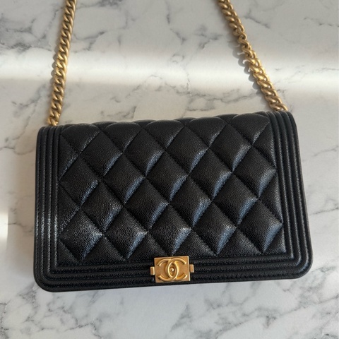 Chanel黑菱格金boy woc  價格漂亮😻