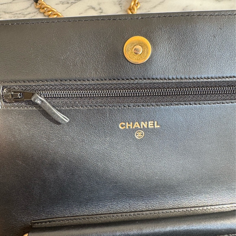 Chanel黑菱格金boy woc  價格漂亮😻-13