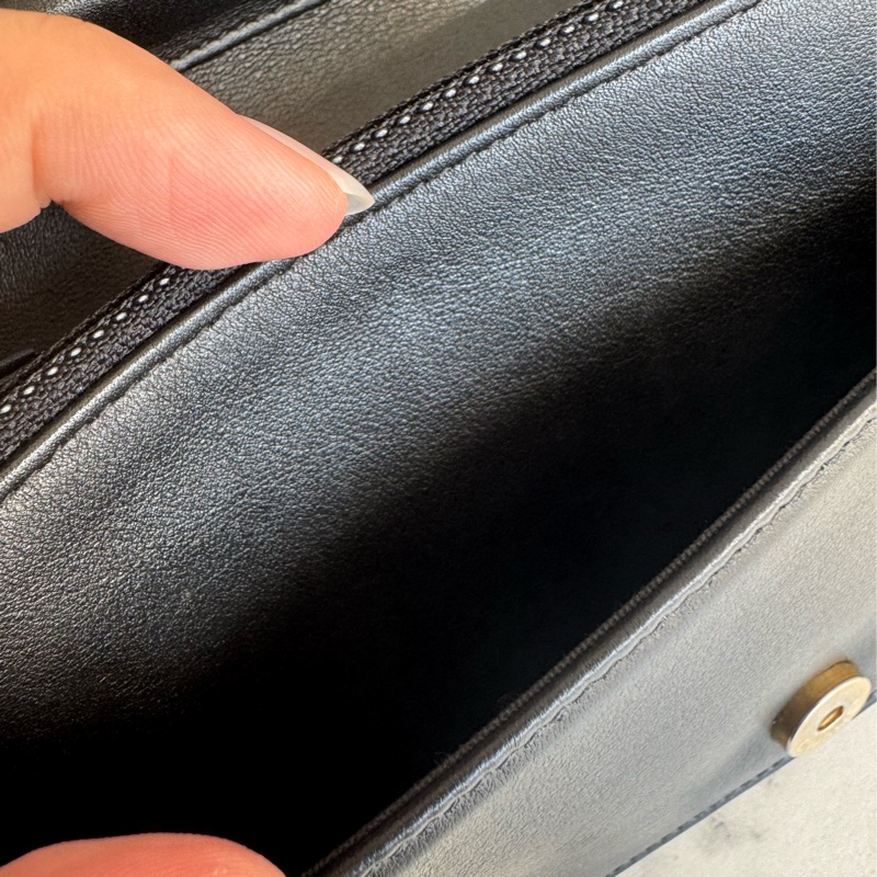 Chanel黑菱格金boy woc  價格漂亮😻-35