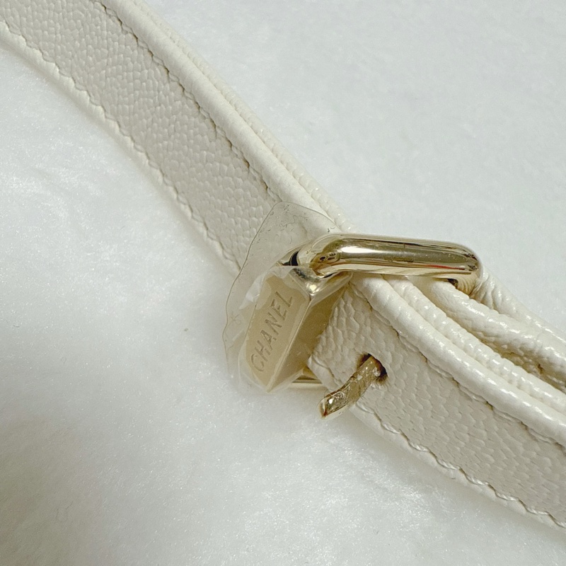 ❤️空姐包款，浪漫冬季溫柔奶油白❤️全新31開Chanel香奈兒21s半月郵差包 白色斜背鍊包 熊貓配色 鏈條包 馬鞍包 白雪公主-25