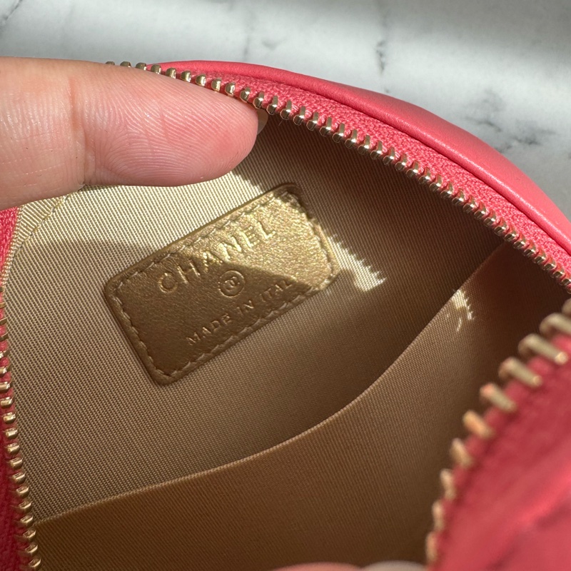 Chanel粉菱格金雙C金球圓餅包-28