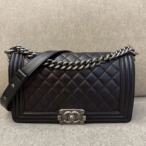 香奈兒BOY 25黑銀