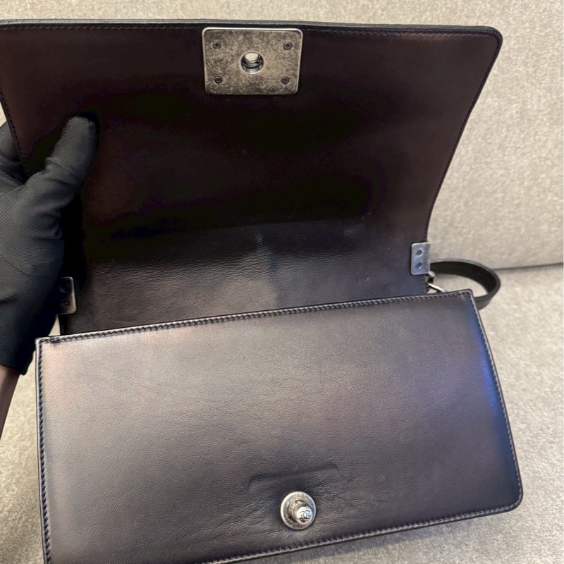 香奈兒BOY 25黑銀-8