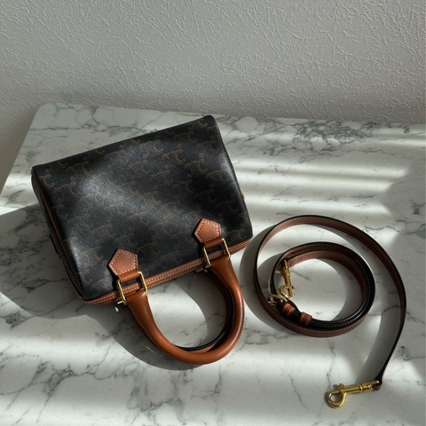 Celine凱旋門pvc波士頓包  必買款😍😍