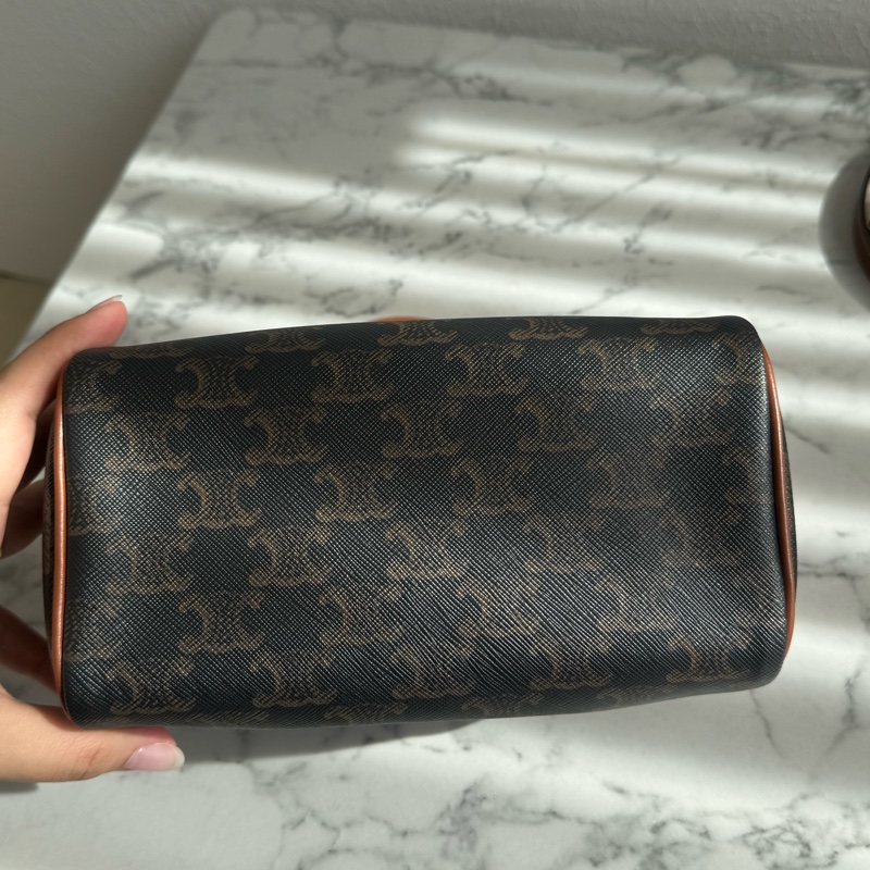 Celine凱旋門pvc波士頓包  必買款😍😍-5