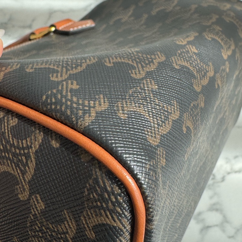 Celine凱旋門pvc波士頓包  必買款😍😍-11