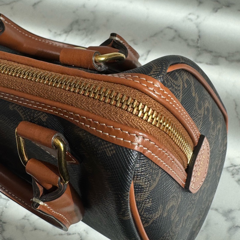 Celine凱旋門pvc波士頓包  必買款😍😍-16