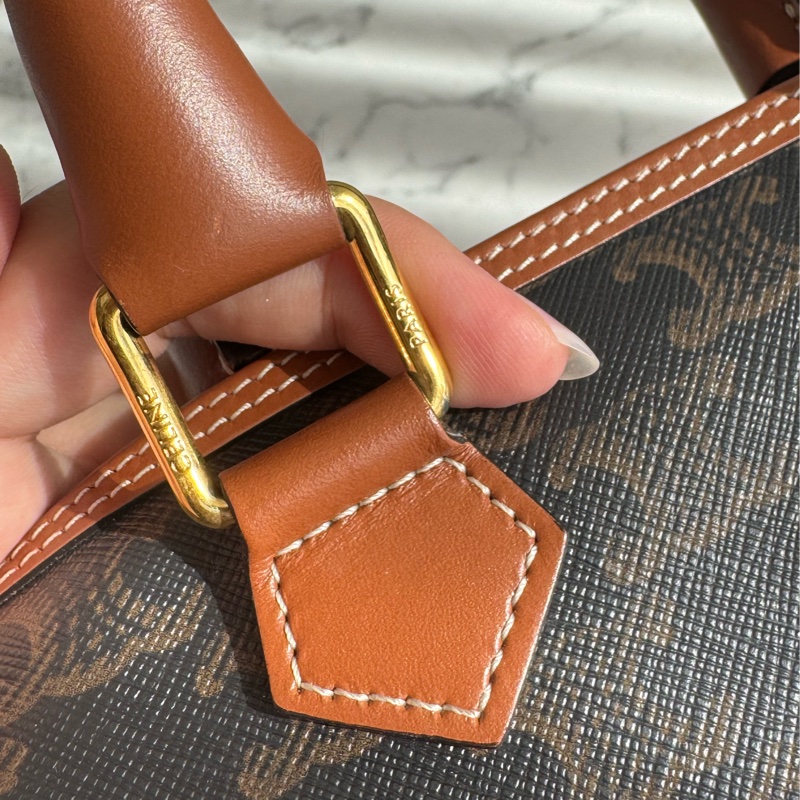 Celine凱旋門pvc波士頓包  必買款😍😍-24