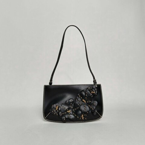 CELINE 黑色牛皮銀扣立體花朵麻將包腋下包肩背包