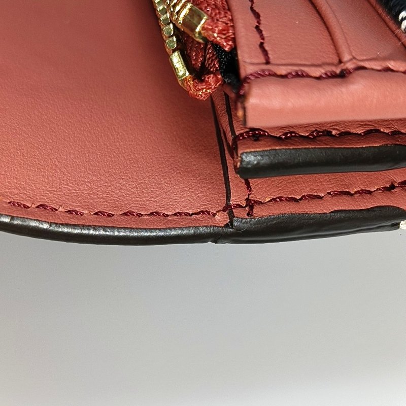 BURBERRY 裸粉色拼接材質錢袋 金色五金-9