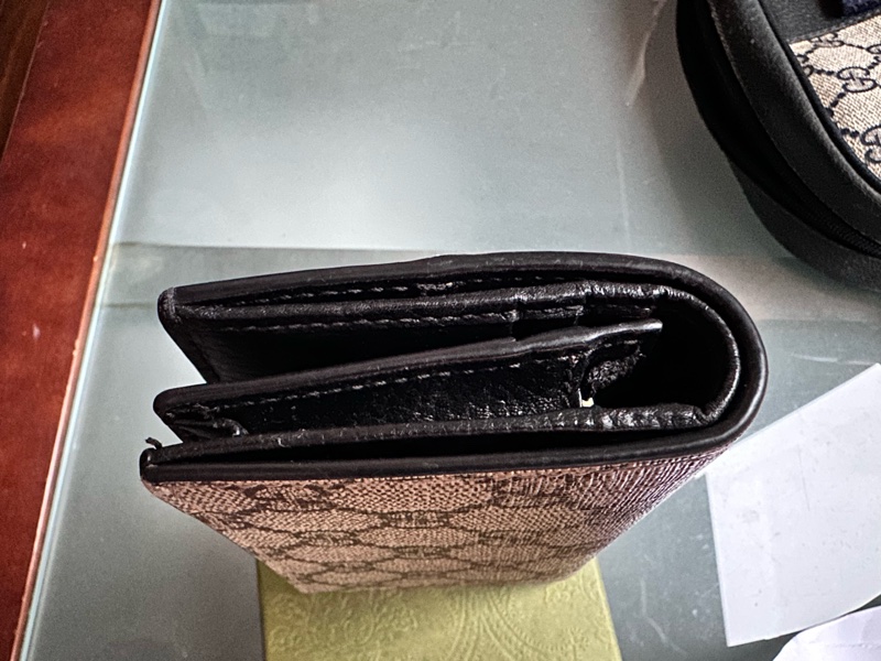 ✨【出售】GUCCI 經典 GG 壓紋三折短夾|完整配件|九成新 ✨-2