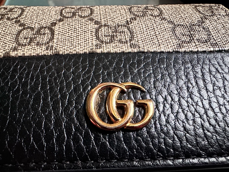 ✨【出售】GUCCI 經典 GG 壓紋三折短夾|完整配件|九成新 ✨-8
