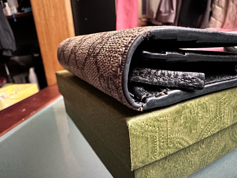 ✨【出售】GUCCI 經典 GG 壓紋三折短夾|完整配件|九成新 ✨-20