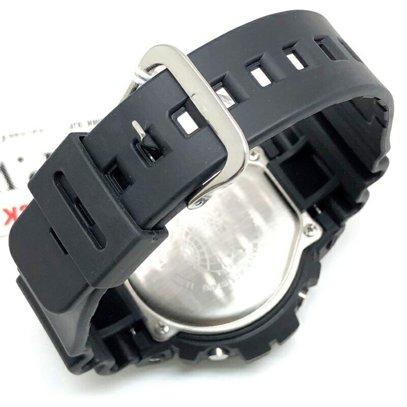 卡西歐 G-SHOCK DW-6900BMK-9 手錶，以全日本職業摔角總裁武藤敬司為主題。武藤敬司也是「三劍客」之一，代表「戰鬥精神」。這款手錶於 2002 年左右發售。三國丘店有售。 ITB1R0GFMAQF-6