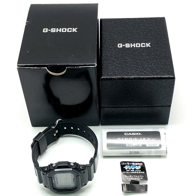 卡西歐 G-SHOCK GW-S5600-1 RM 系列電波太陽能手錶,配備 Tough Solar 太陽能動力系統、六局電波接收功能、黑色鏤空錶圈和碳纖維錶帶。 2010 年 6 月發布。可在 Mikunigaoka 商店購買。 ITKQ460AFTM8。-9