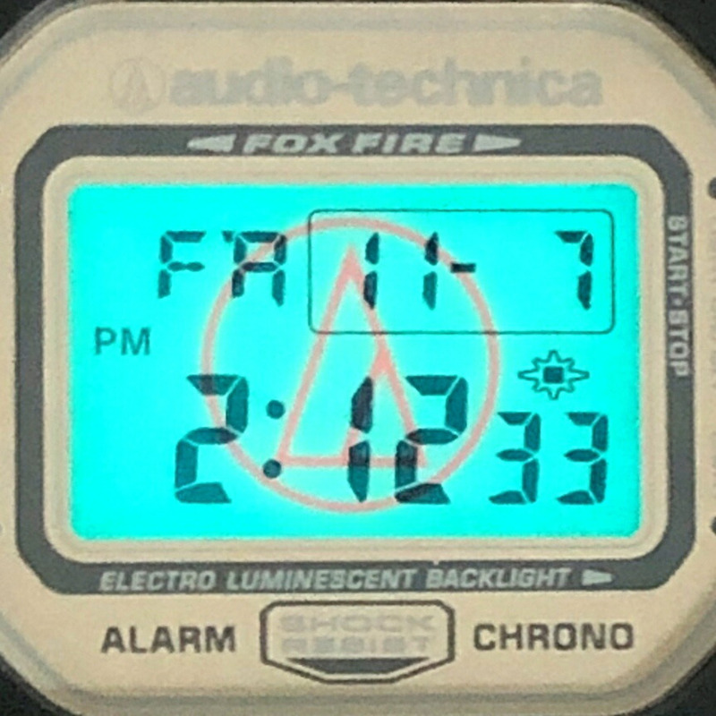 卡西歐 G-SHOCK DW-5600VT 手錶，鐵三角聯名款，限量 800 枚，獎品，非賣品，黑色錶殼香檳金錶盤，2007 年 3 月 Mikunigaoka 店售，ITDS24O1NOBK-8