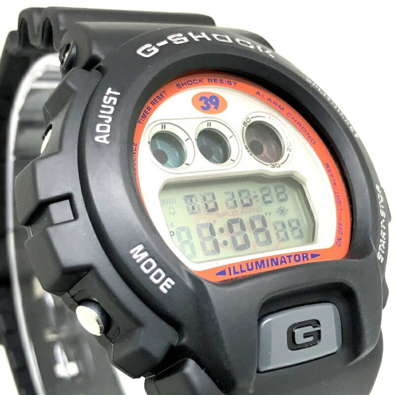 卡西歐 G-SHOCK DW-6900BSK-9 手錶,高田道場與櫻庭和志合作款,限量版型號 SAKU39,KSEL 字樣,2001 年發售,三國丘店,IT30L9ZMO61I-3