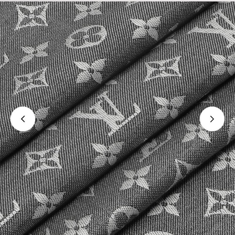 LV M71378 Monogram Denim 🌈實品拍照🌈披肩/滿版老花/羊毛絲綢披肩/圍巾/黑銀/黑灰(9.8新)-40