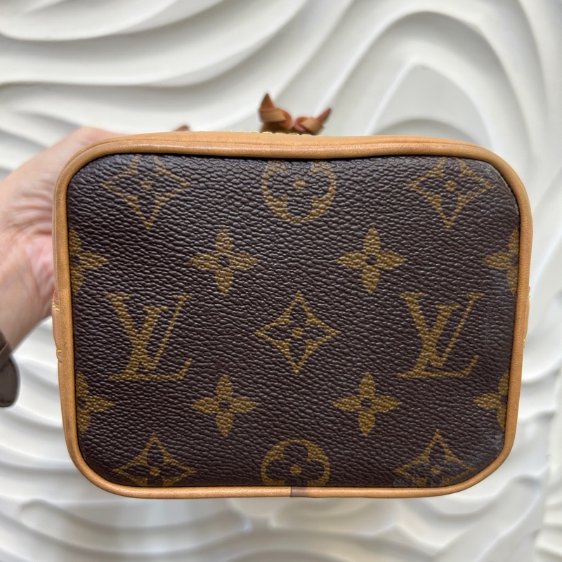 LV 原花Nano Noe束口手提斜背包-5