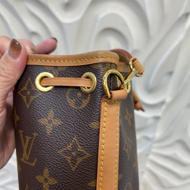 LV 原花Nano Noe束口手提斜背包-8