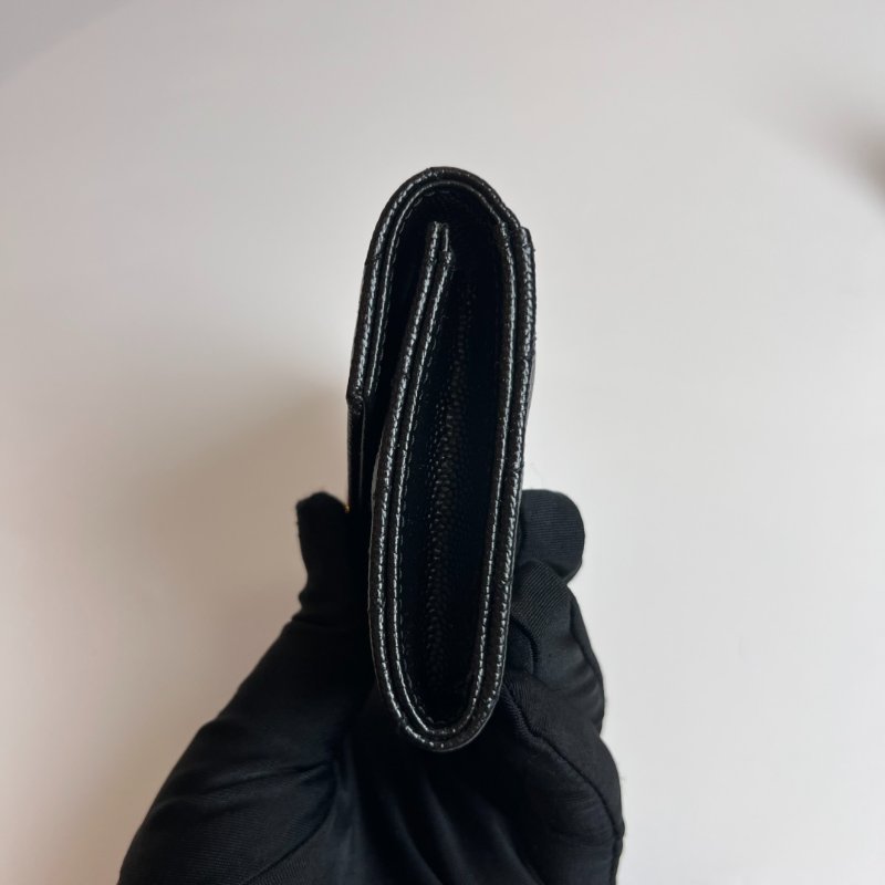 YSL 黑金魚子醬卡包-2