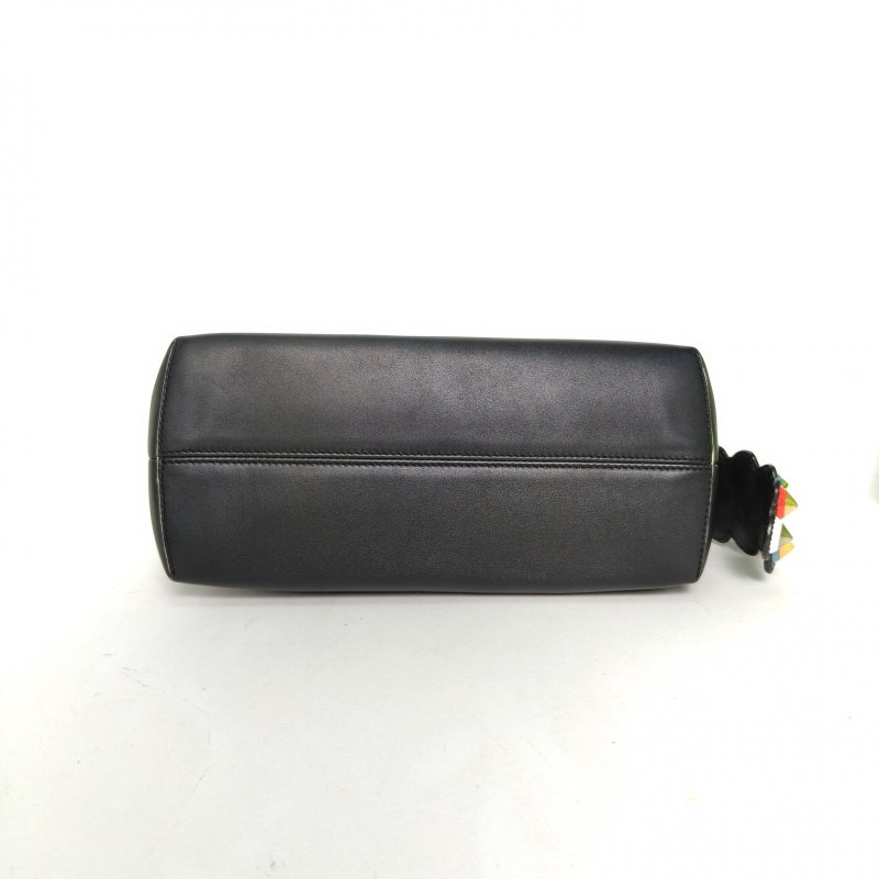 FENDI BYTHEWAY中號拼色牛皮鉚釘款肩背包-4