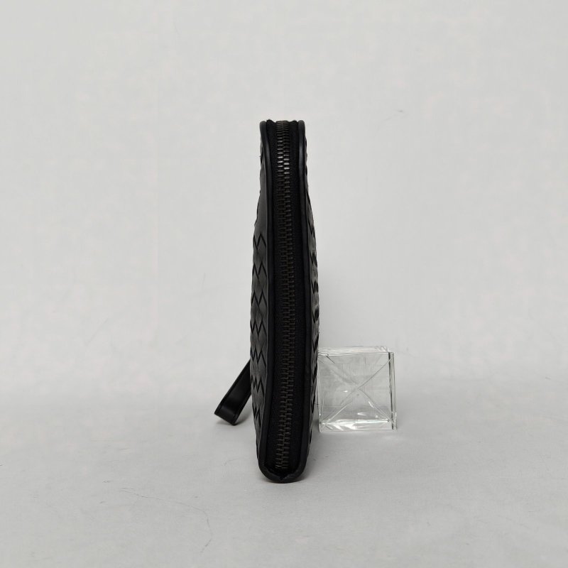 BOTTEGA VENETA 黑色牛皮經典編織手拿包肩背包-1