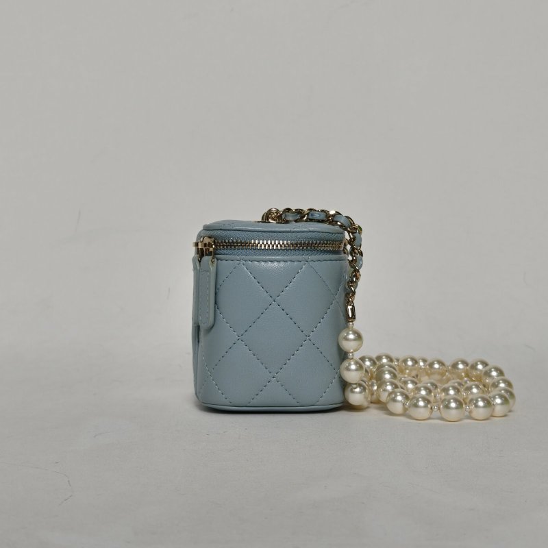 CHANEL 22P方盒子化妝包帶鏡子11藍色羊皮32開金扣珍珠拼皮穿鏈肩背包-1