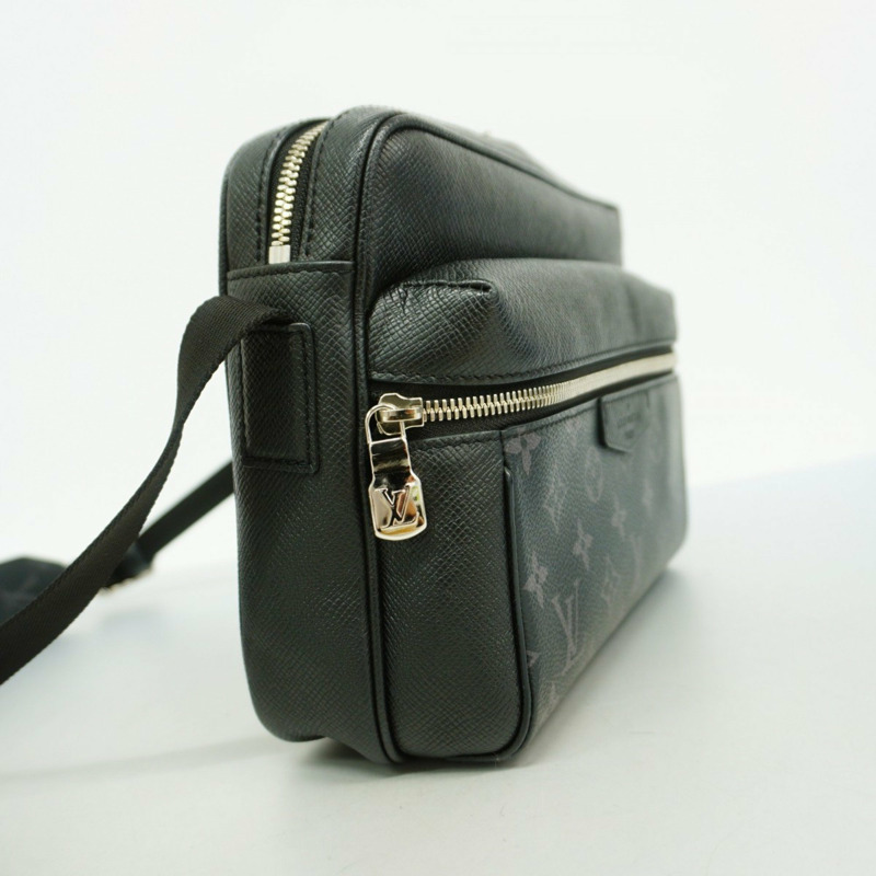 路易威登 Taigarama Outdoor PM 男士單肩包 M30233 黑色-1