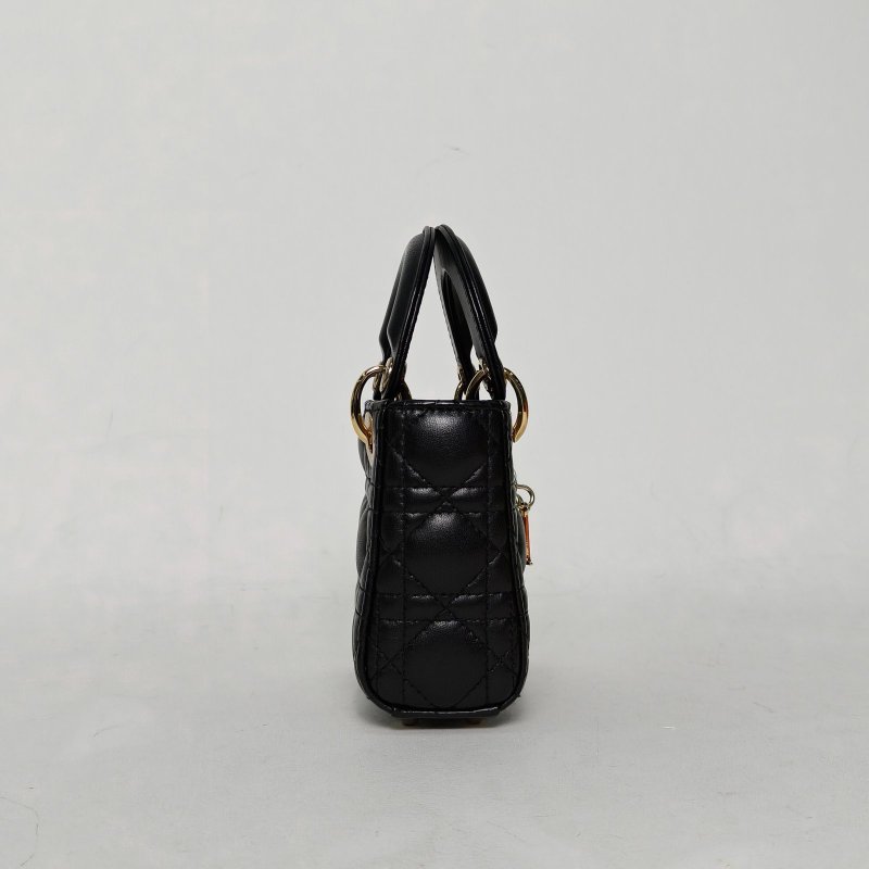 DIOR Lady戴妃包超迷你12黑色羊皮金扣2021肩背包-1