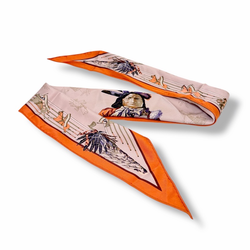 🍒Hermes Pani La Shar Pawnee Skilk Scarf三角 /2F251117-1-1