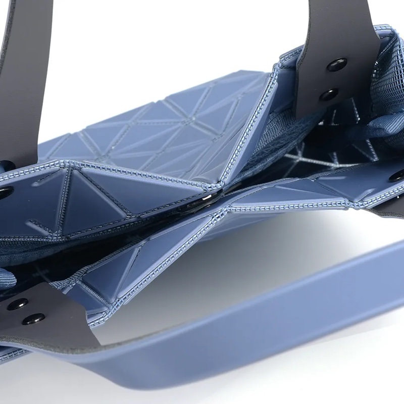 BAO BAO Prism Plus 5X4 霧面迷你手提包(灰藍色)-4