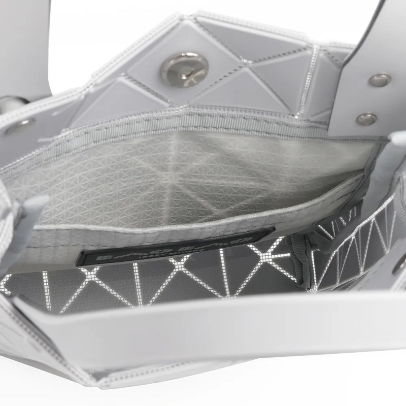 BAO BAO Prism Plus 5X4 霧面迷你手提包(淺灰色)-3